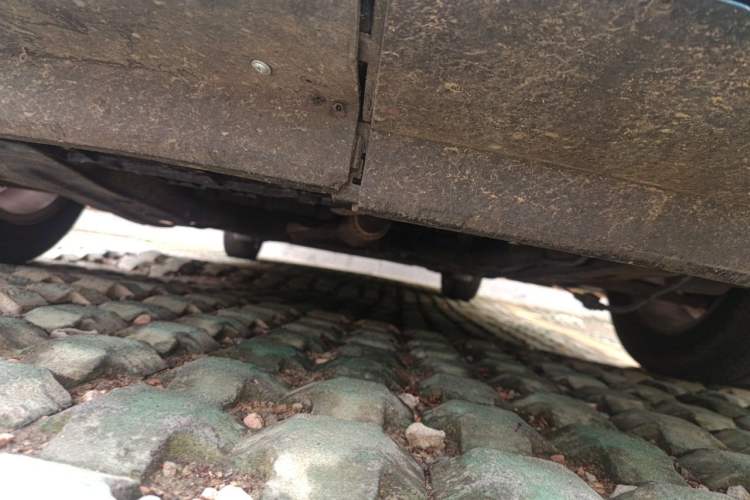 Used Buick GT 2012 XT 1.6L Manual Entry-Level Model Chassis Front