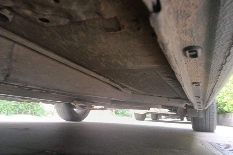 Used Buick GT 2012 XT 1.6L Manual Comfort Edition Chassis Front Left