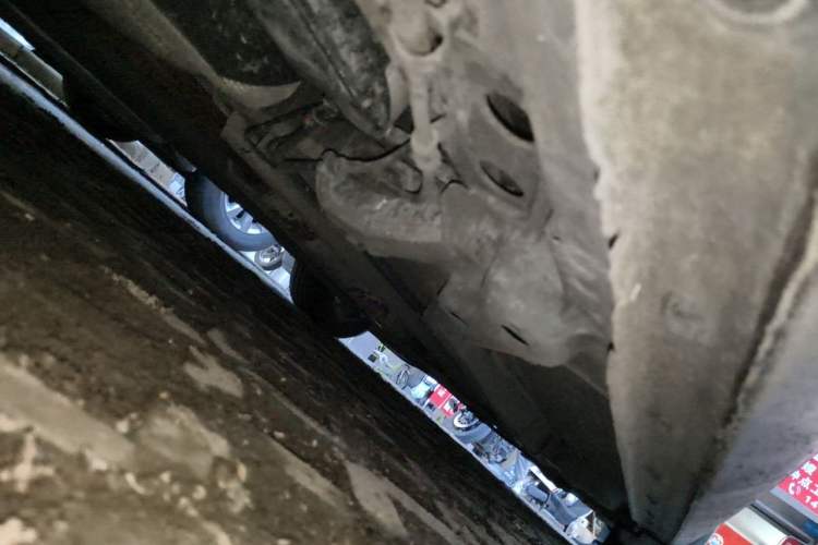 Used Buick GT 2012 GT 1.6L Manual Entry-Level Model Chassis Rear Right