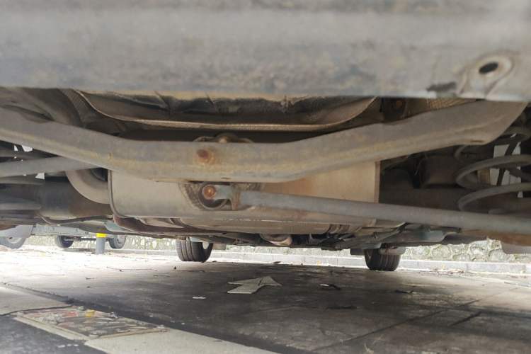 Used Buick GT 2012 XT 1.6L Automatic Fashion Edition Chassis Rear