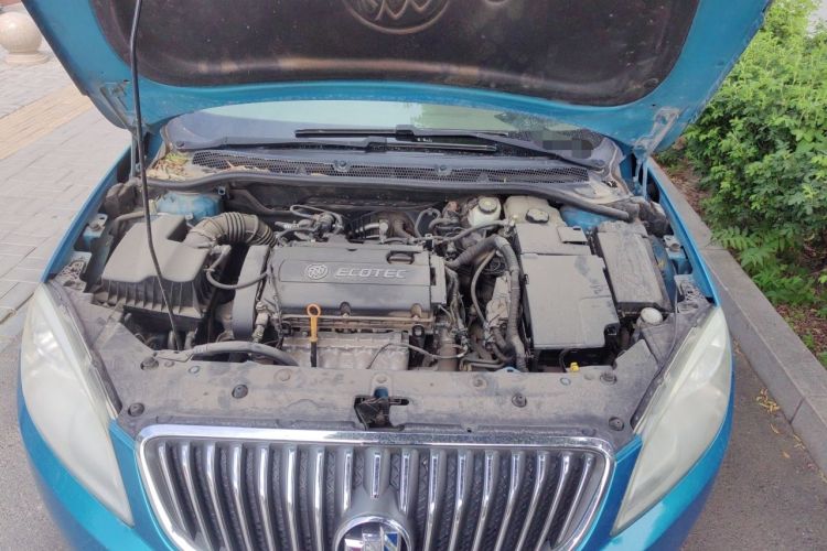 Used Buick GT 2012 GT 1.6L Automatic Comfort Edition Engine Bay