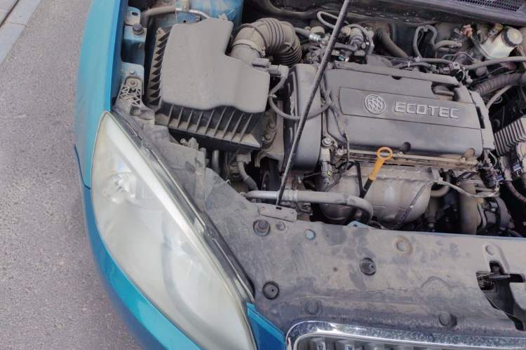 Used Buick GT 2012 GT 1.6L Automatic Comfort Edition Engine Bay Right