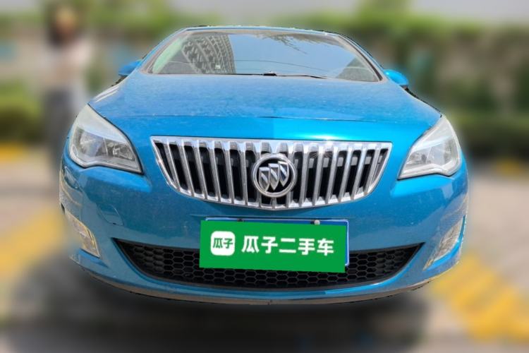 Used Buick GT 2012 XT 1.6L Automatic Fashion Edition Front