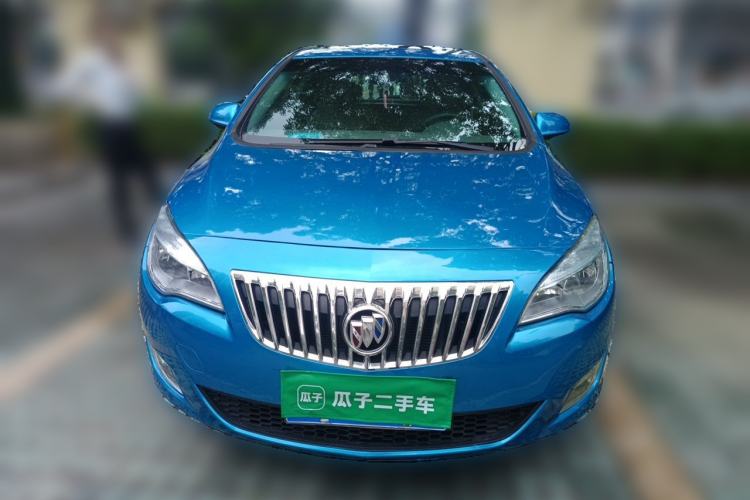 Used Buick GT 2012 XT 1.6L Manual Entry-Level Model Front