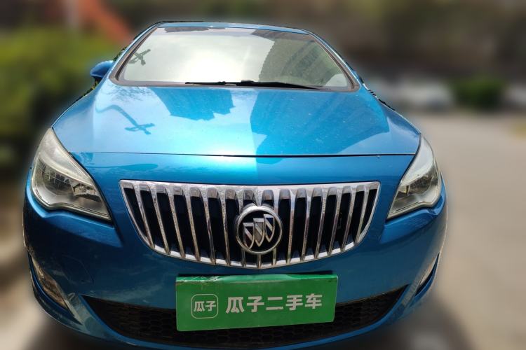 Used Buick GT 2012 XT 1.6L Manual Entry-Level Model Front