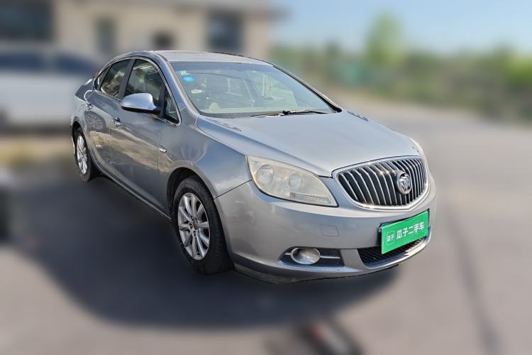 Used Buick GT 2012 GT 1.6L Manual Entry-Level Model Front Right 45 Deg