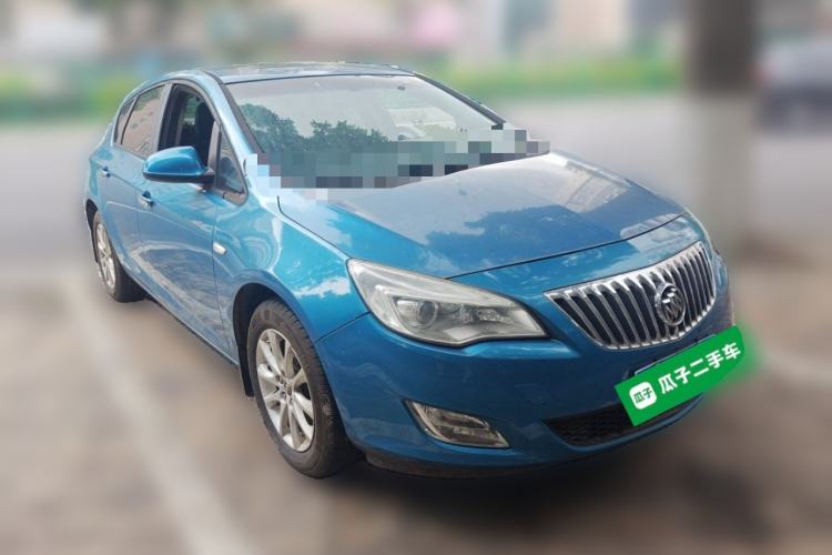 Used Buick GT 2012 XT 1.6L Automatic Fashion Edition Front Right 45 Deg