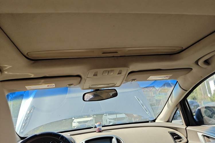 Used Buick GT 2012 GT 1.6L Manual Entry-Level Model Headliner