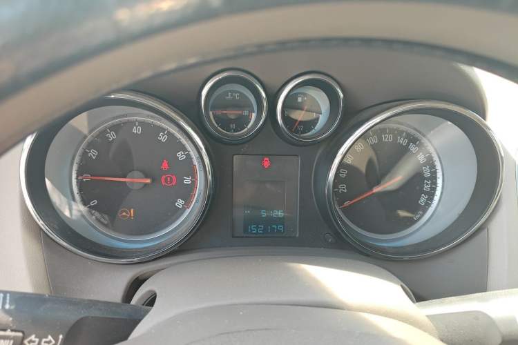 Used Buick GT 2012 GT 1.6L Manual Entry-Level Model Instrument Cluster