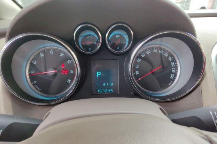 Used Buick GT 2012 GT 1.6L Automatic Comfort Edition Instrument Cluster