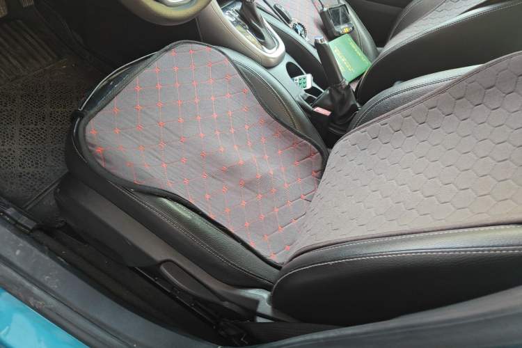 Used Buick GT 2012 XT 1.6L Automatic Fashion Edition Left Front Seat