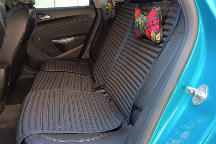 Used Buick GT 2012 XT 1.6L Automatic Fashion Edition Left Rear Seat