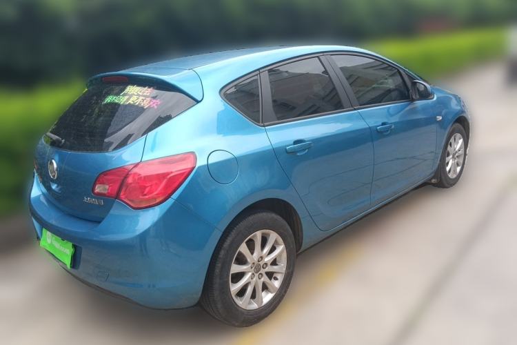 Used Buick GT 2012 XT 1.6L Manual Comfort Edition Rear Right 45 Deg