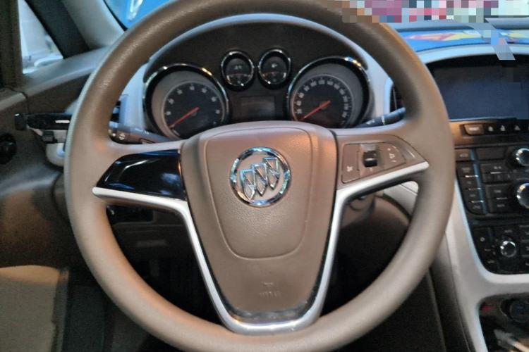 Used Buick GT 2012 GT 1.6L Manual Entry-Level Model Steering Wheel