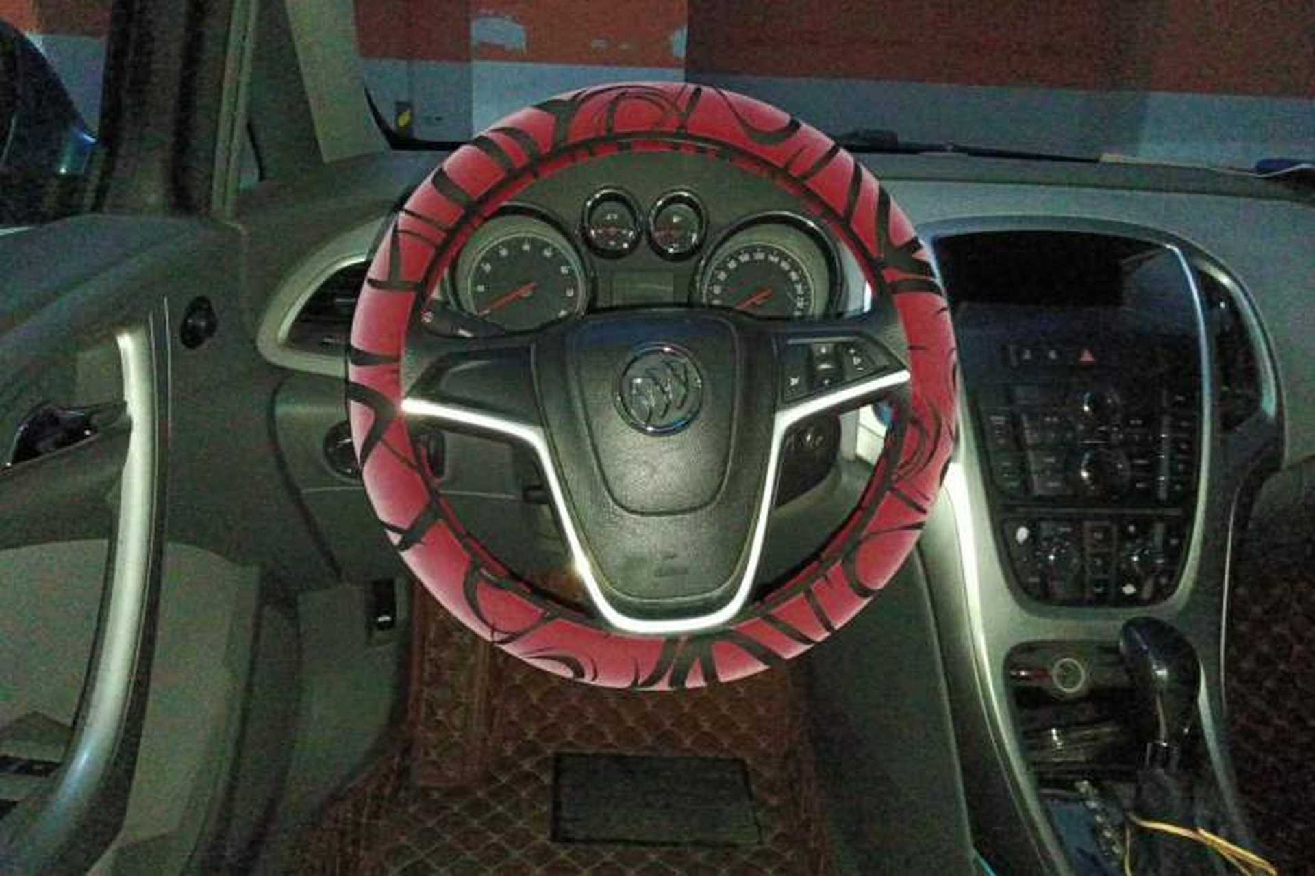 Used Buick GT 2012 XT 1.6L Automatic Fashion Edition Steering Wheel