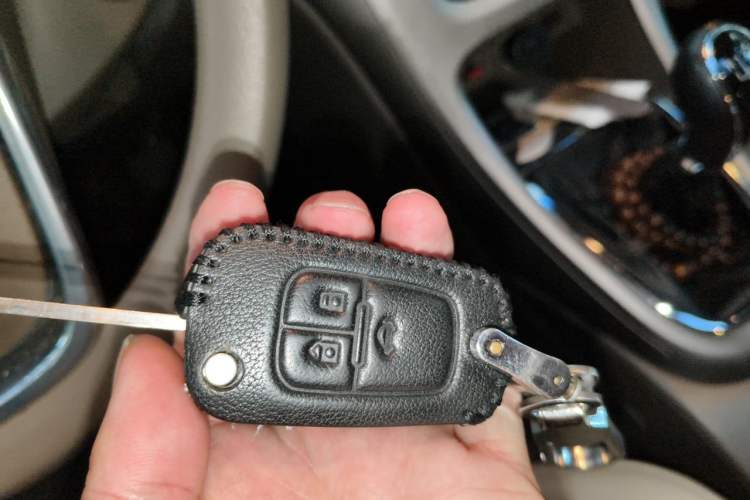 Used Buick GT 2012 GT 1.6L Manual Entry-Level Model Vehicle Key