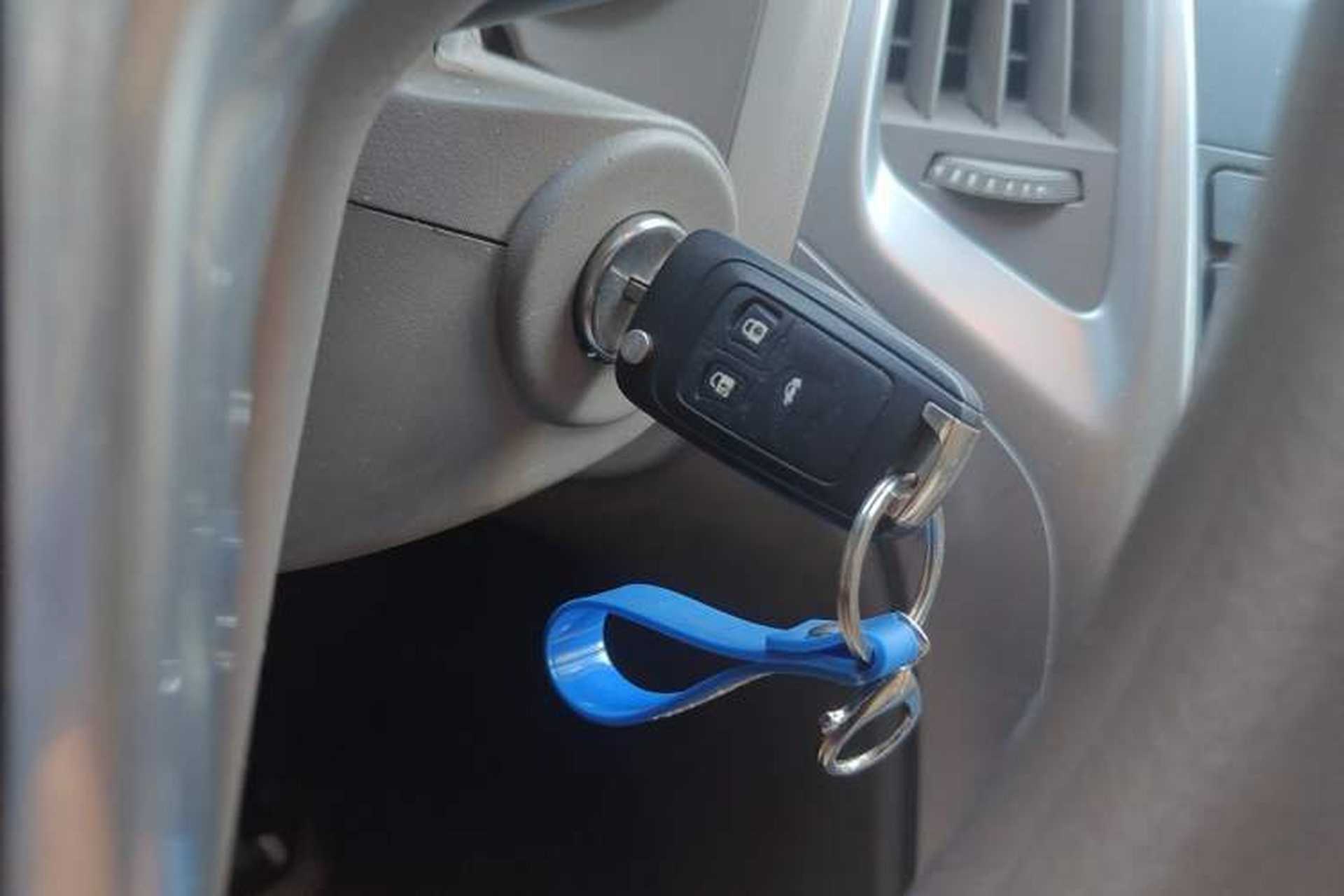 Used Buick GT 2012 GT 1.8L Automatic Fashionable Leather Edition Vehicle Key