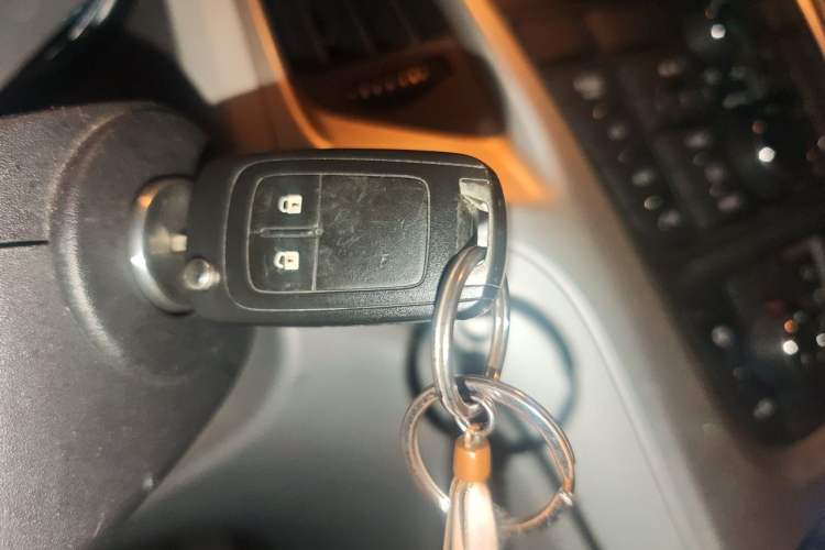 Used Buick GT 2012 XT 1.6L Manual Comfort Edition Vehicle Key
