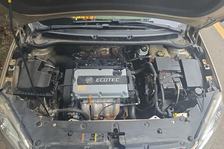 Used Buick GT 2012 GT 1.6L Manual Comfort Edition Engine Bay