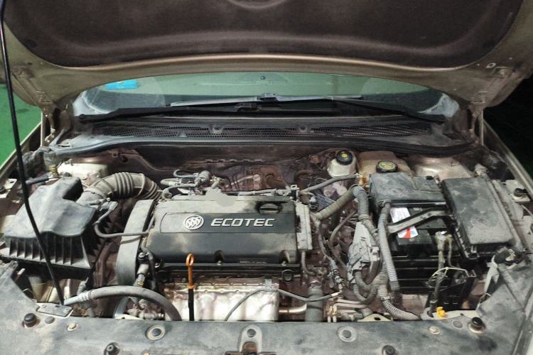Used Buick GT 2012 GT 1.6L Automatic Fashion Edition Engine Bay
