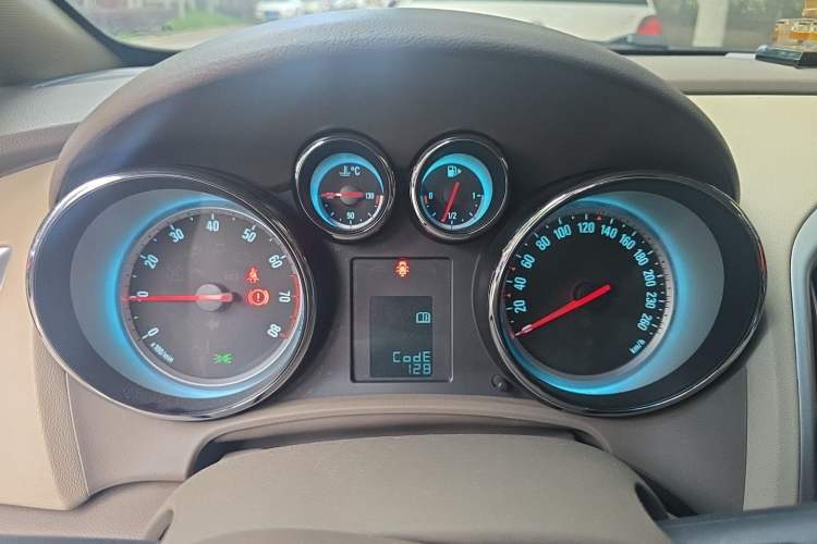 Used Buick GT 2012 GT 1.6L Manual Comfort Edition Instrument Cluster
