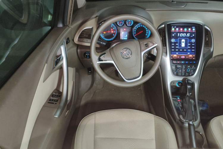 Used Buick GT 2012 GT 1.6L Automatic Fashion Edition Steering Wheel