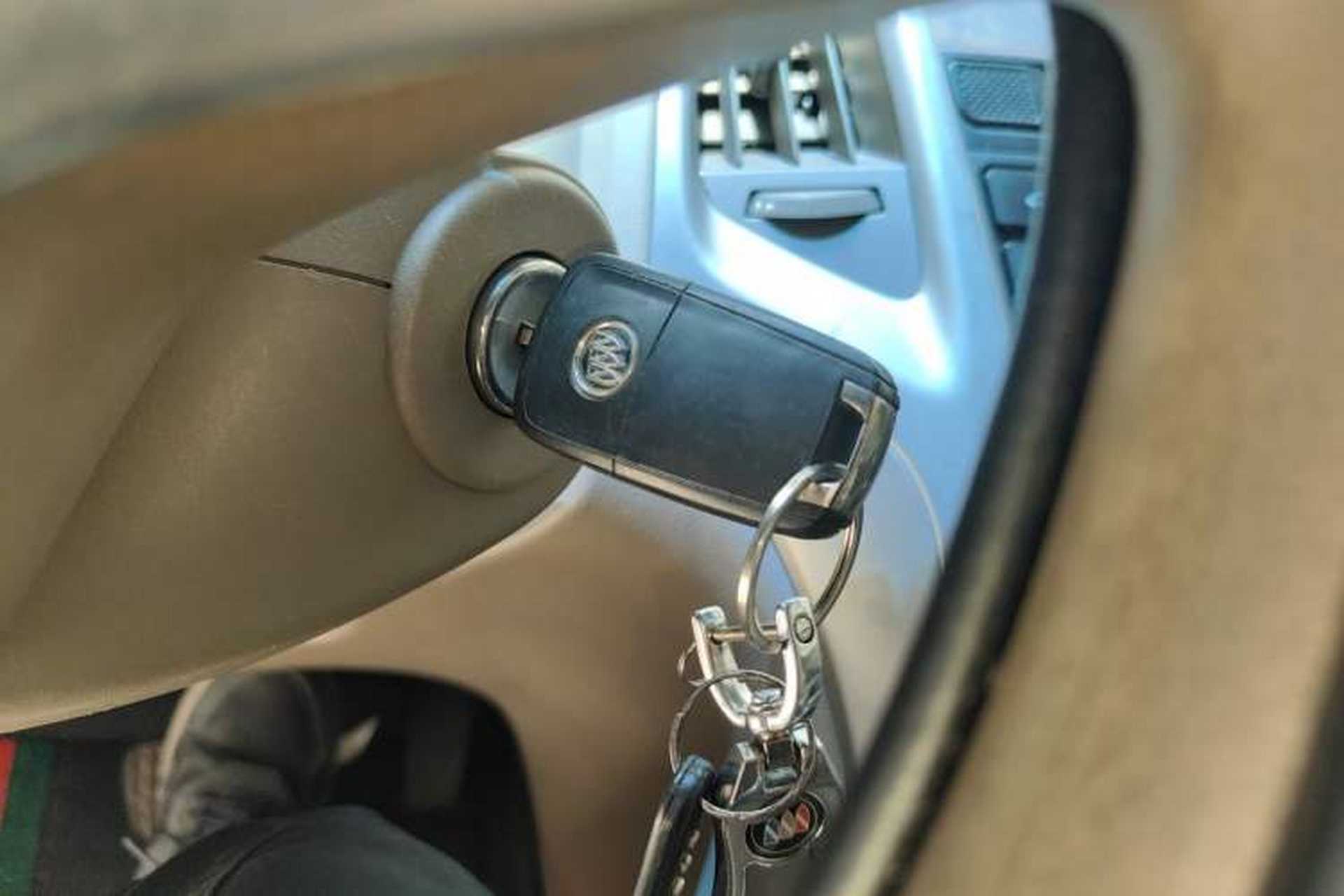 Used Buick GT 2012 GT 1.6L Automatic Fashion Edition Vehicle Key