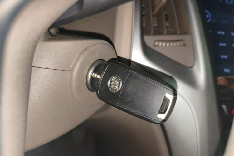 Used Buick GT 2012 GT 1.6L Automatic Fashion Edition Vehicle Key