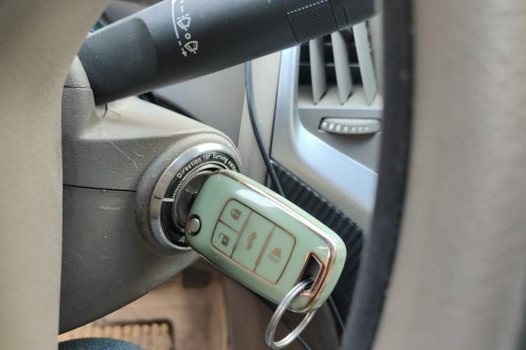 Used Buick GT 2012 GT 1.6L Automatic Fashion Edition Vehicle Key