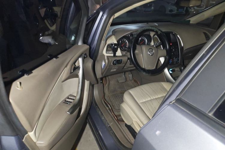Used Buick GT 2012 GT 1.6L Automatic Comfort Edition Driver Seat