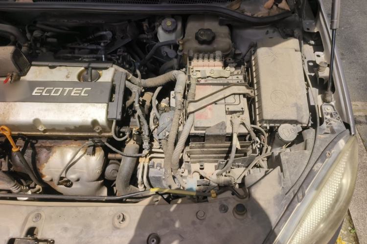 Used Buick GT 2012 GT 1.8L Automatic Fashionable Leather Edition Engine Bay Left