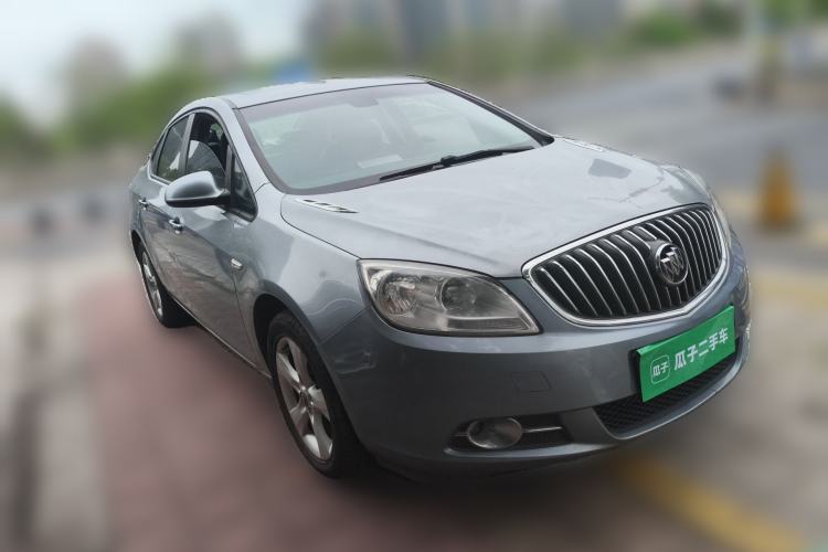 Used Buick GT 2012 GT 1.6T Stylish Sporty Leather Edition Front Right 45 Deg