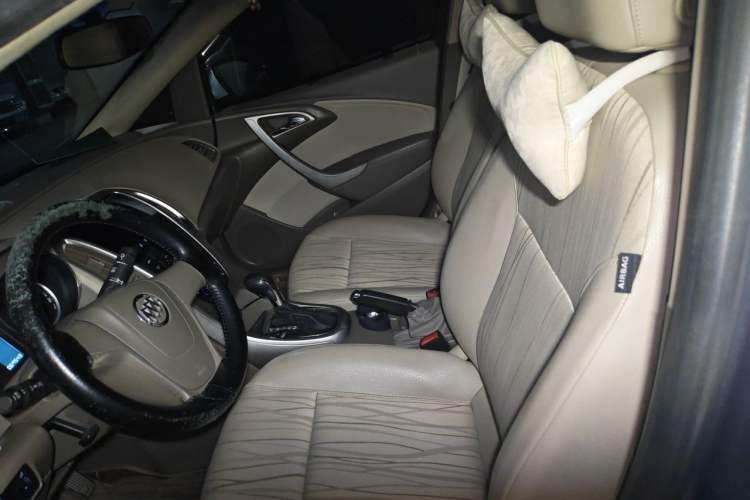 Used Buick GT 2012 GT 1.6L Automatic Comfort Edition Left Front Seat
