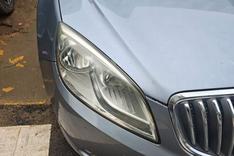Used Buick GT 2012 GT 1.6L Manual Entry-Level Model Right Front Headlight
