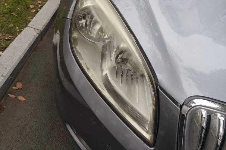 Used Buick GT 2012 GT 1.6T Stylish Sporty Leather Edition Right Front Headlight