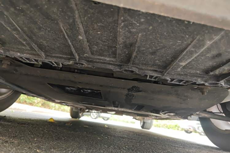 Used Buick GT 2012 XT 1.6L Automatic Fashion Edition Chassis Front
