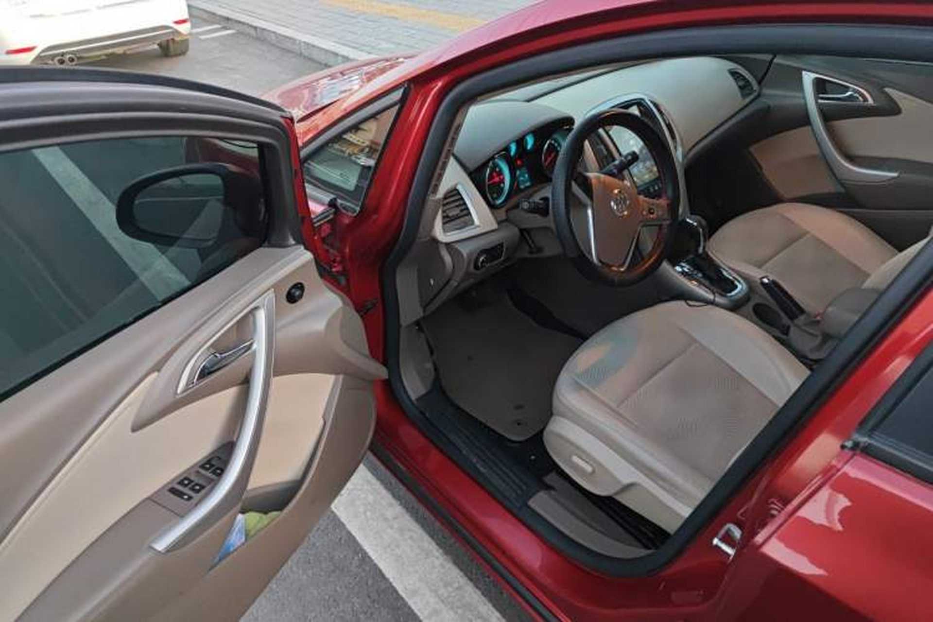 Used Buick GT 2012 GT 1.6L Automatic Comfort Edition Driver Seat