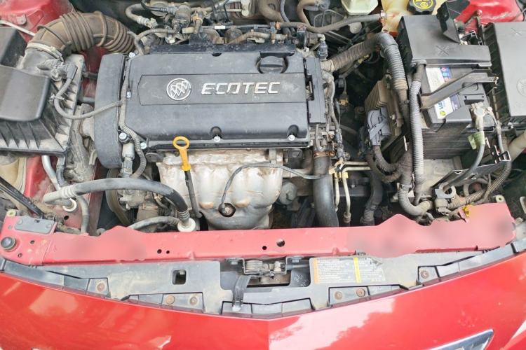 Used Buick GT 2012 XT 1.6L Automatic Fashion Edition Engine Bay