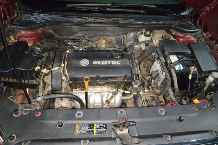 Used Buick GT 2012 GT 1.6L Automatic Fashion Edition Engine Bay