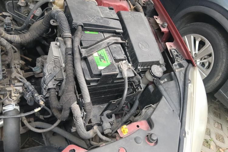 Used Buick GT 2012 GT 1.6L Manual Comfort Edition Engine Bay Left