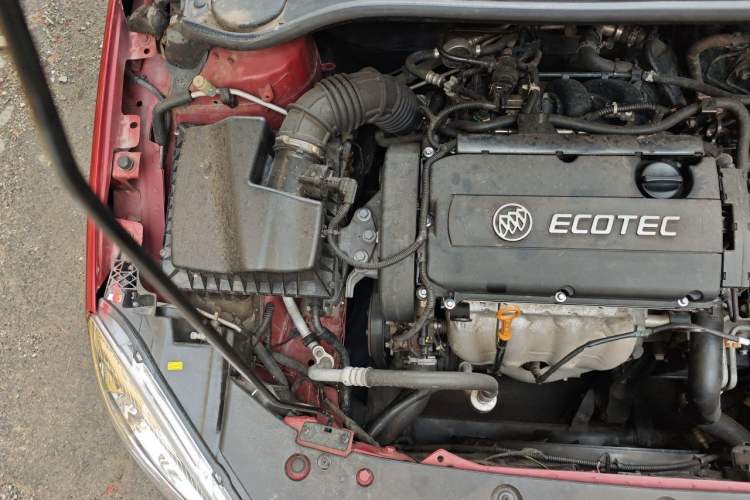 Used Buick GT 2012 GT 1.6L Automatic Fashion Edition Engine Bay Right