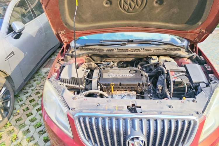 Used Buick GT 2012 GT 1.6L Automatic Fashion Edition Engine Bay Right