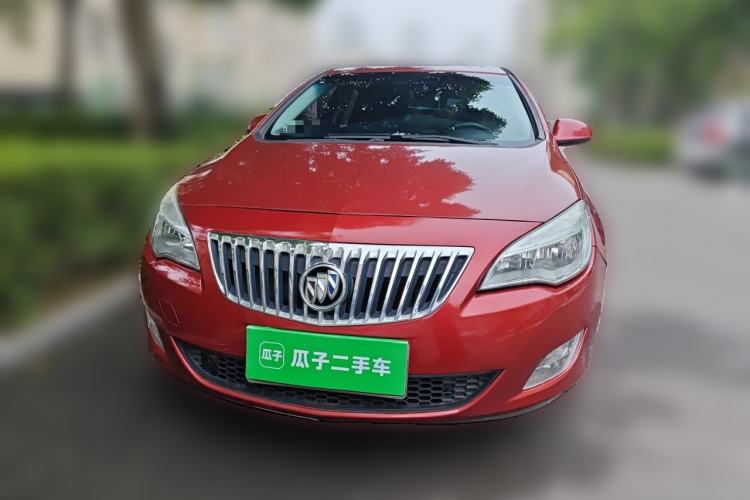 Used Buick GT 2012 XT 1.6L Automatic Fashion Edition Front