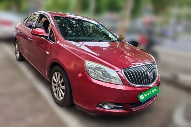 Used Buick GT 2012 GT 1.8L Automatic Fashionable Leather Edition Front Right 45 Deg
