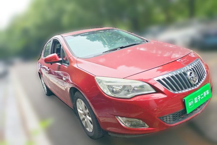 Used Buick GT 2012 XT 1.6L Automatic Fashion Edition Front Right 45 Deg