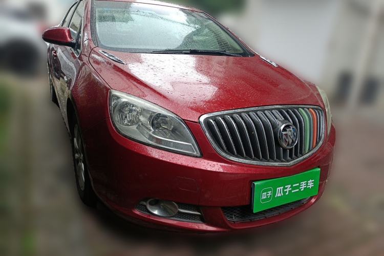 Used Buick GT 2012 GT 1.8L Automatic Fashionable Leather Edition Front Right 45 Deg