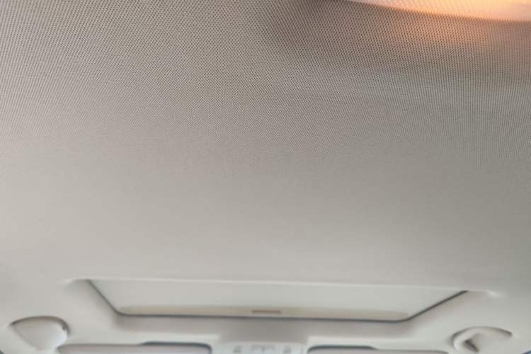 Used Buick GT 2012 GT 1.6L Automatic Fashion Edition Headliner