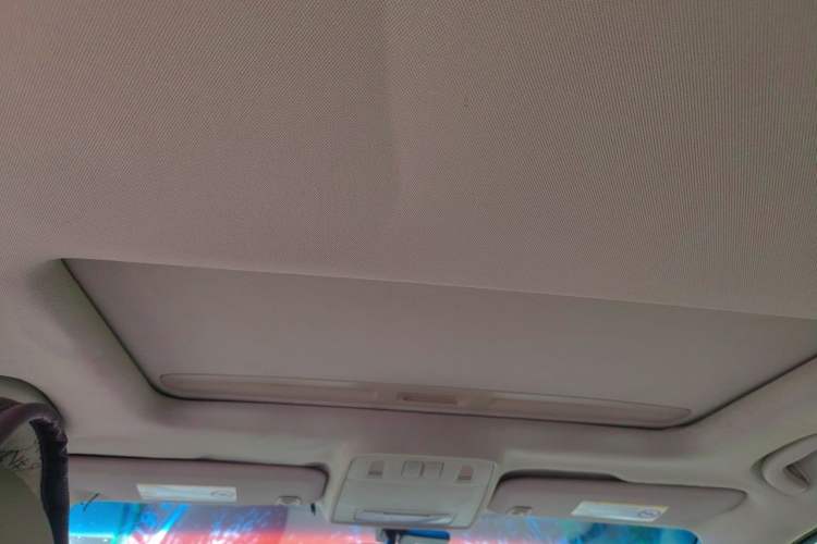 Used Buick GT 2012 GT 1.6L Automatic Fashion Edition Headliner