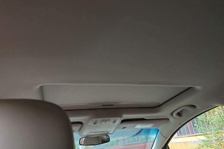 Used Buick GT 2012 GT 1.6L Automatic Fashion Edition Headliner