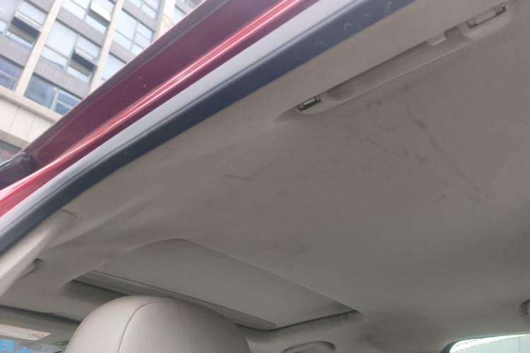 Used Buick GT 2012 XT 1.6L Automatic Fashion Edition Headliner